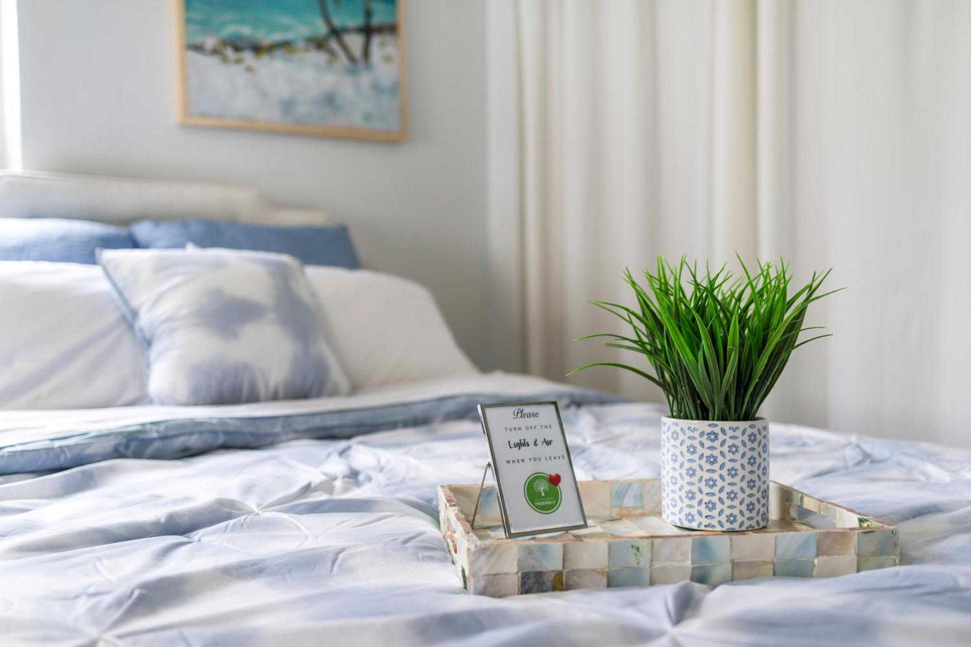 Chic Downtown Vacation Home And Guest Home West Palm Beach Exteriör bild