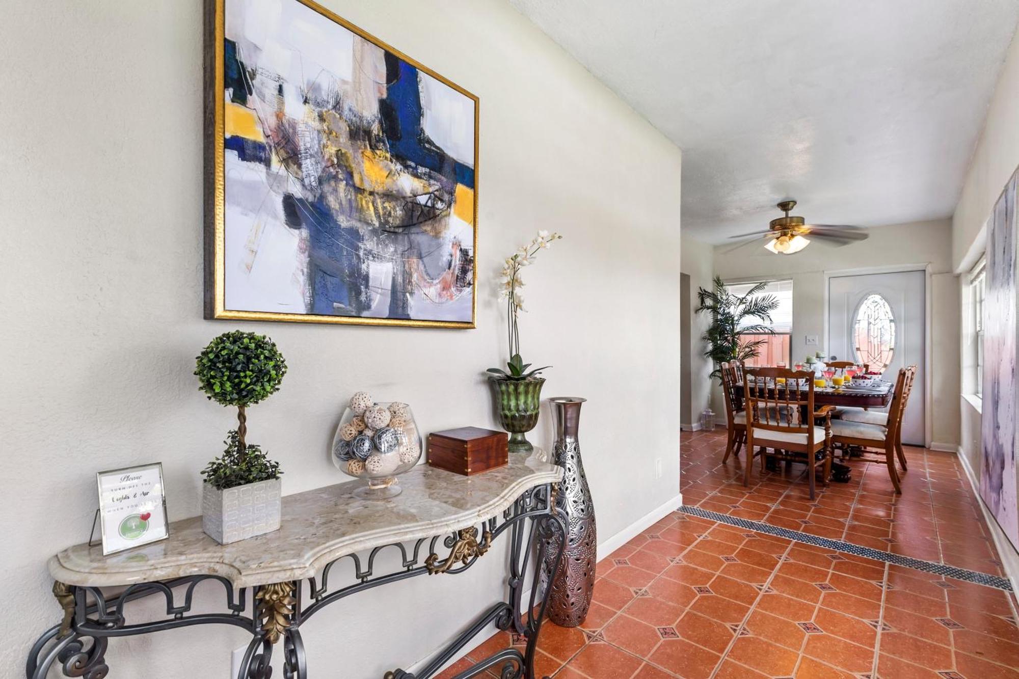 Chic Downtown Vacation Home And Guest Home West Palm Beach Exteriör bild
