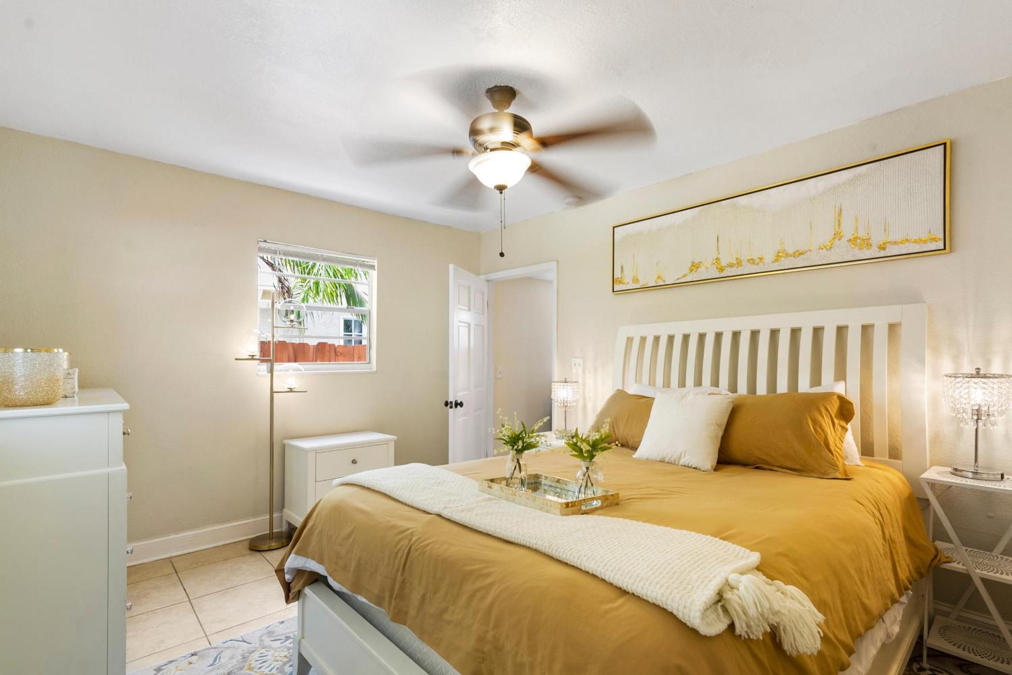 Chic Downtown Vacation Home And Guest Home West Palm Beach Exteriör bild