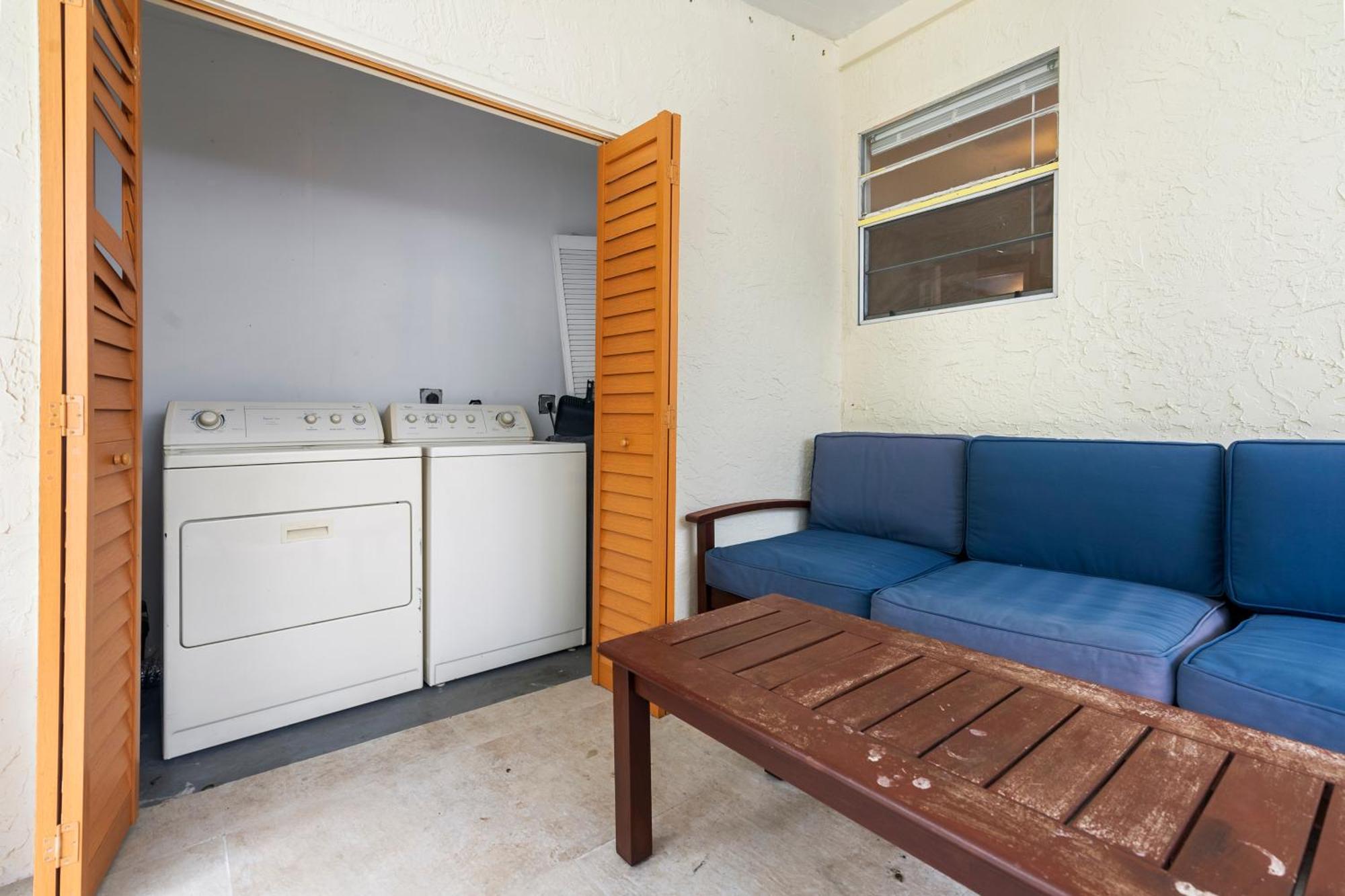 Chic Downtown Vacation Home And Guest Home West Palm Beach Exteriör bild